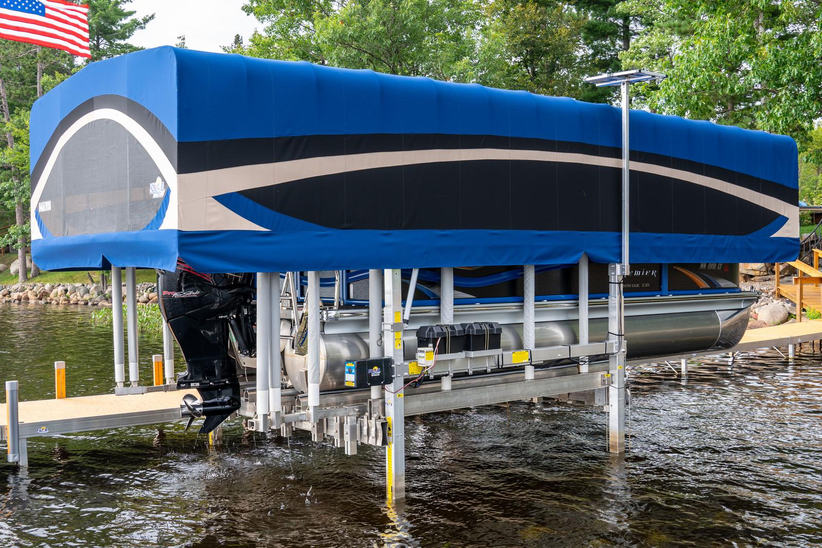 2021 Floe Intl. FLOE 6,500 Pontoon Hoist + Maxis canopy for sale in
